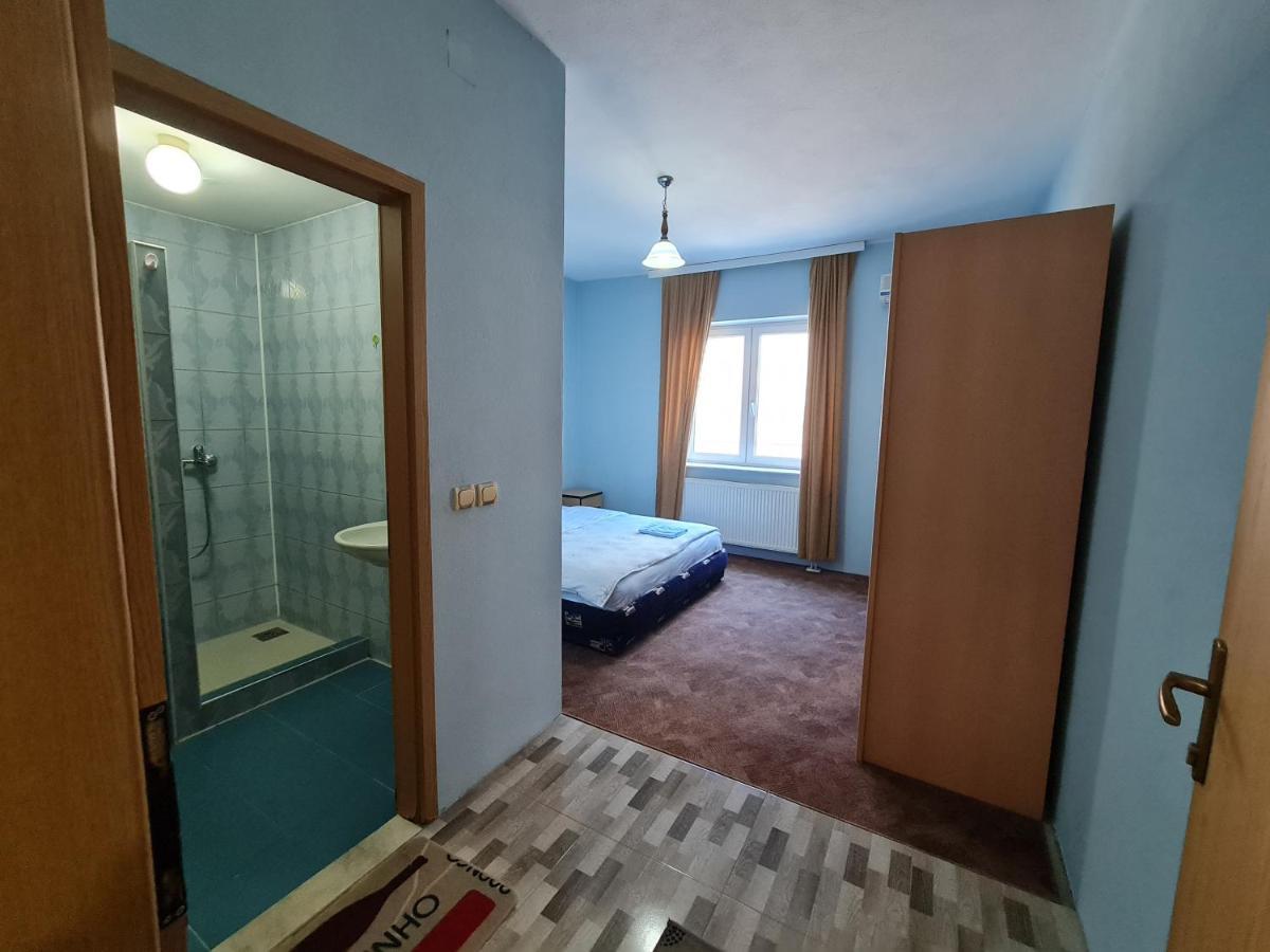 Holiday Ferizaj Exterior photo