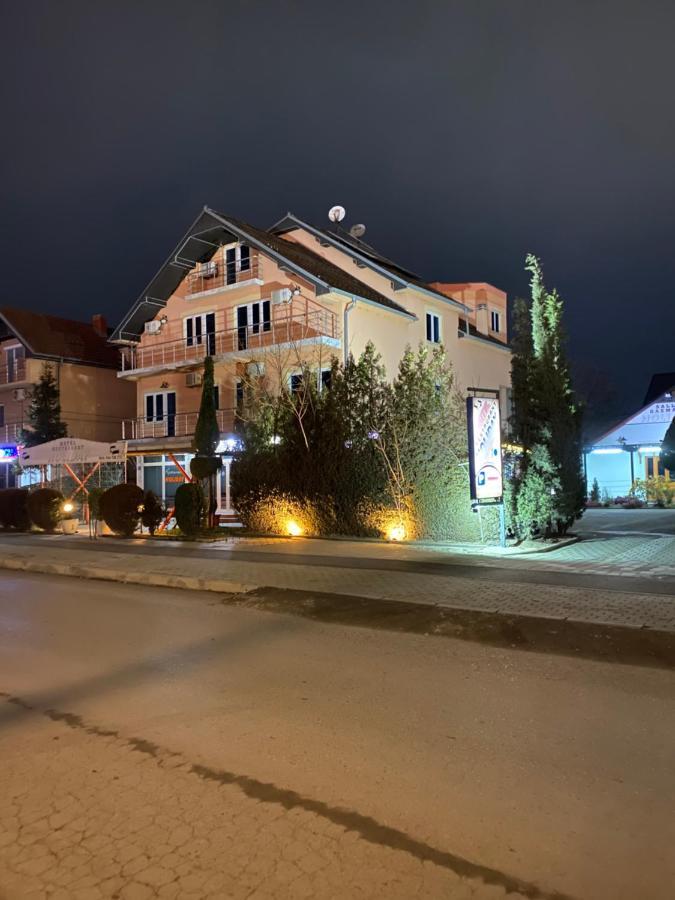 Holiday Ferizaj Exterior photo