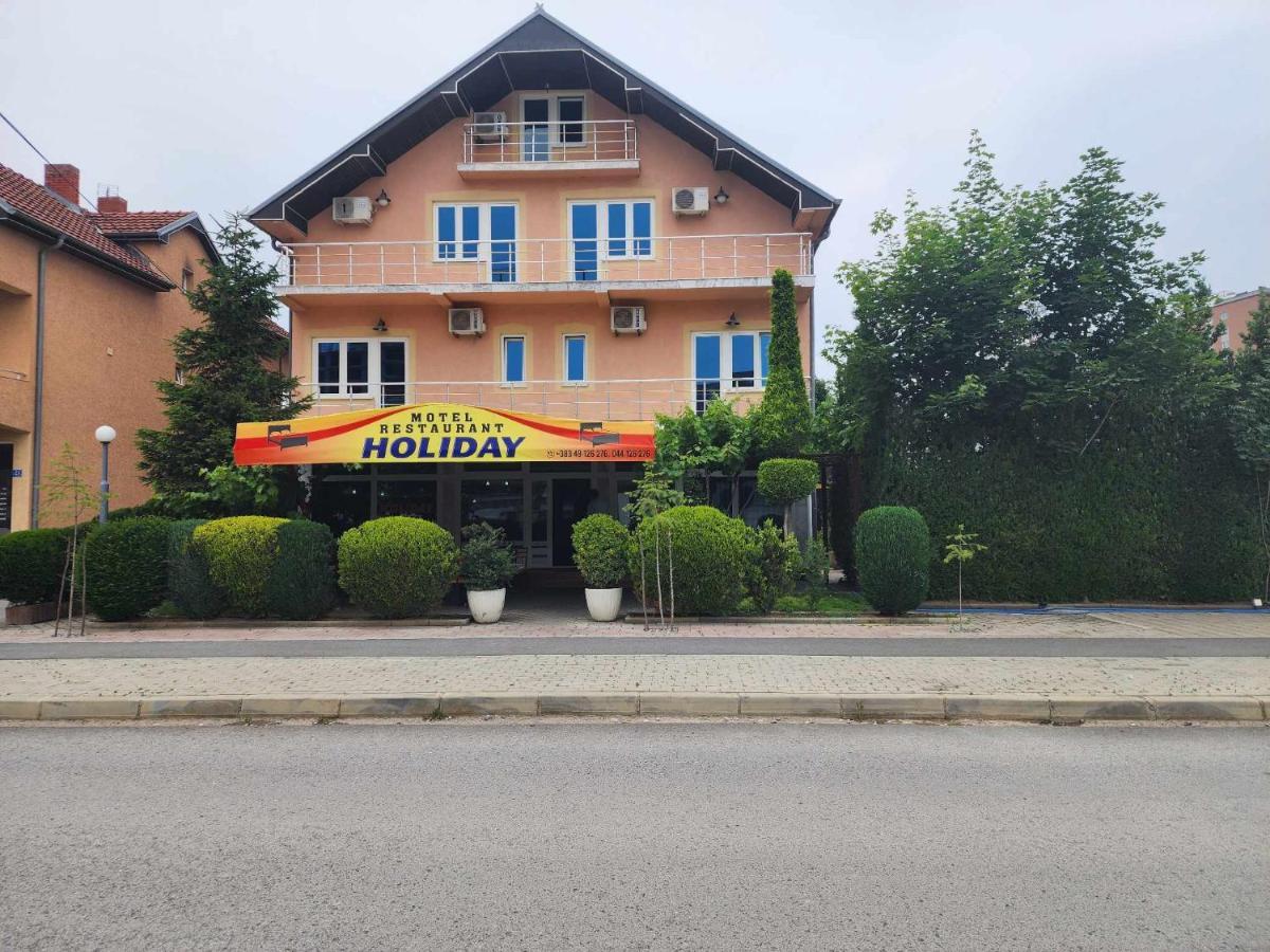 Holiday Ferizaj Exterior photo